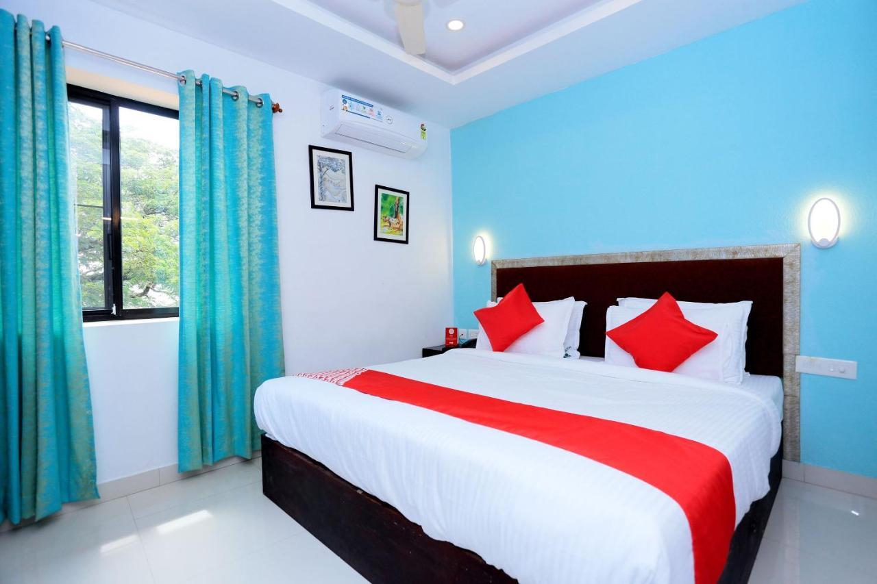 Capital O 61059 Green Life Hotel Kochi Екстериор снимка